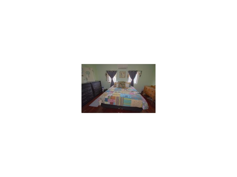2 Kenzey St, North Mackay QLD 4740