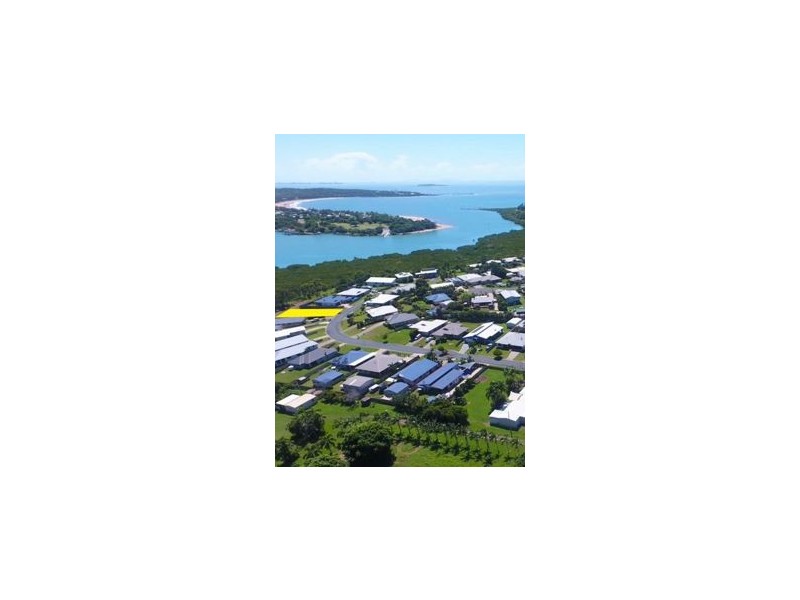 34 Morris St, Campwin Beach QLD 4737