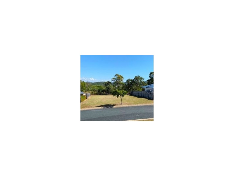 34 Morris St, Campwin Beach QLD 4737