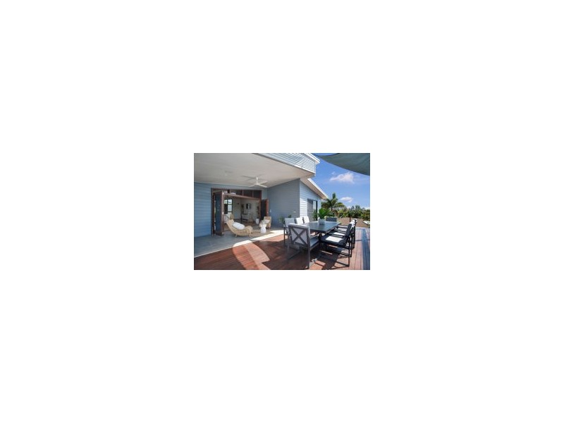 9 Sailaway Drive, Eimeo QLD 4740