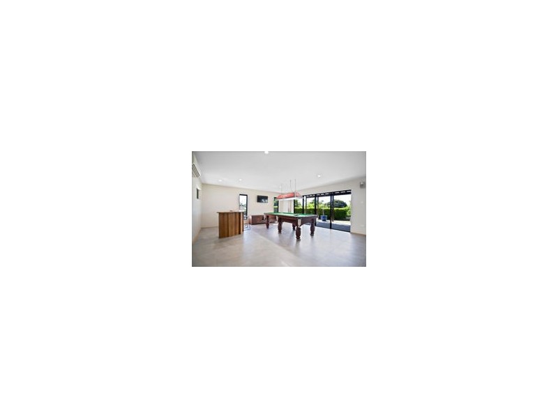 9 Sailaway Drive, Eimeo QLD 4740