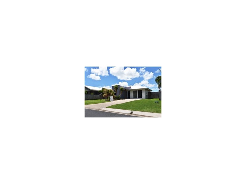 35 Sonoran St, Rural View QLD 4740