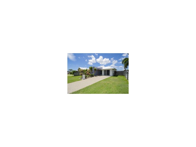 35 Sonoran St, Rural View QLD 4740
