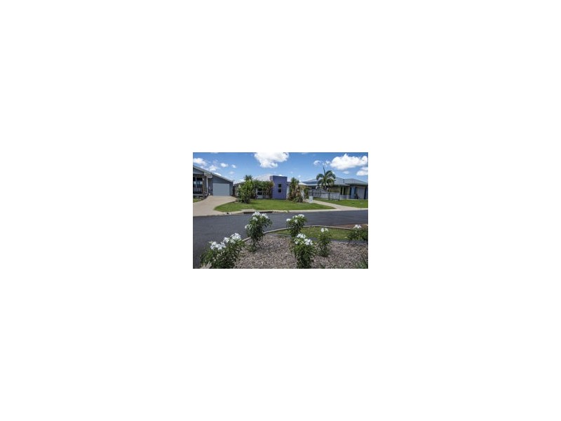 35 Sonoran St, Rural View QLD 4740