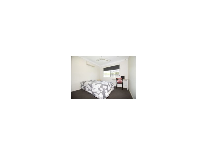 35 Sonoran St, Rural View QLD 4740