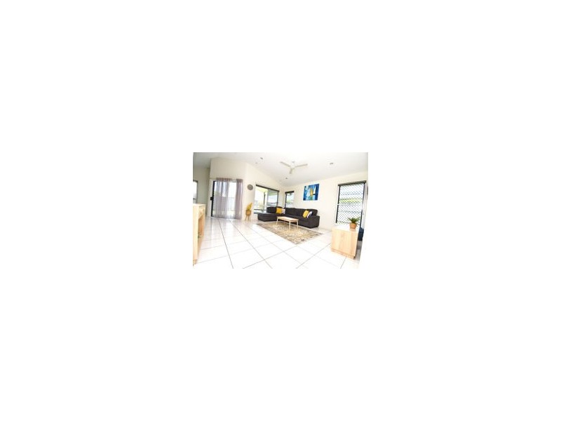 35 Sonoran St, Rural View QLD 4740