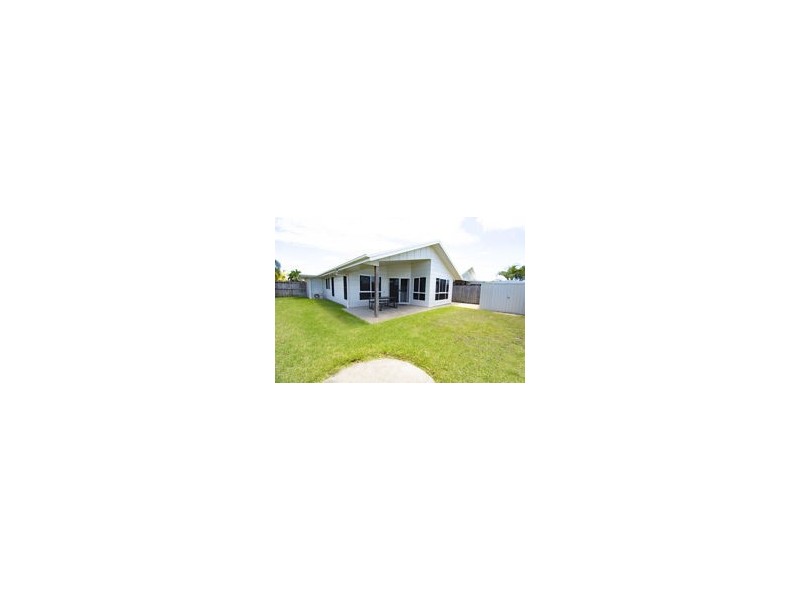 35 Sonoran St, Rural View QLD 4740