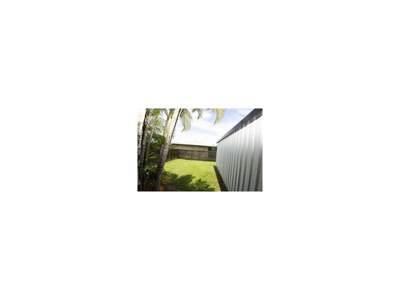 12 Robinson Avenue, Walkerston QLD 4751