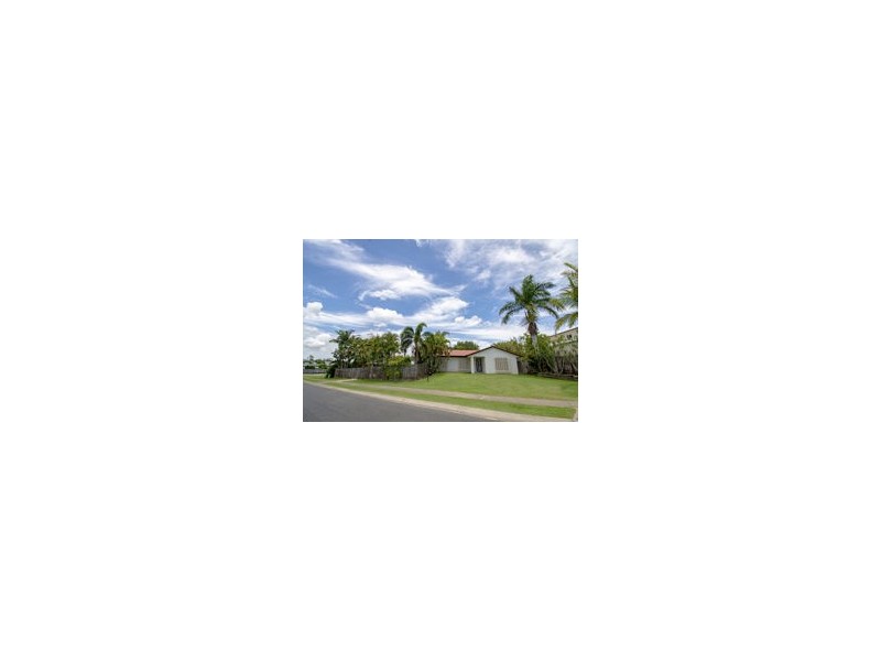 12 Robinson Avenue, Walkerston QLD 4751