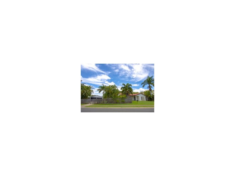 12 Robinson Avenue, Walkerston QLD 4751