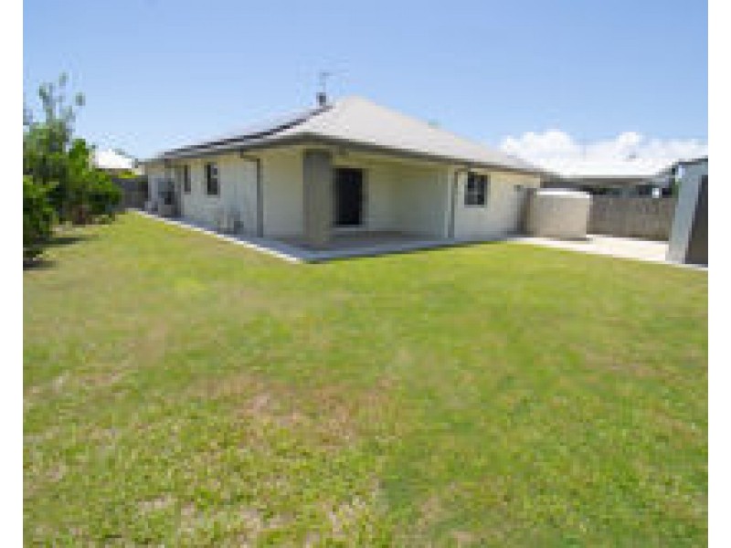 47 Coogee Terrace, Blacks Beach QLD 4740