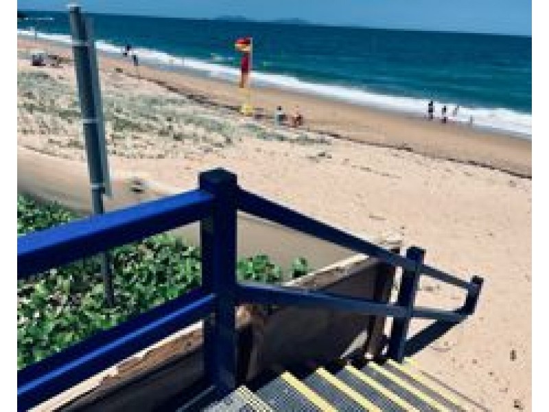 1/76 Pacific Esplanade, Slade Point QLD 4740