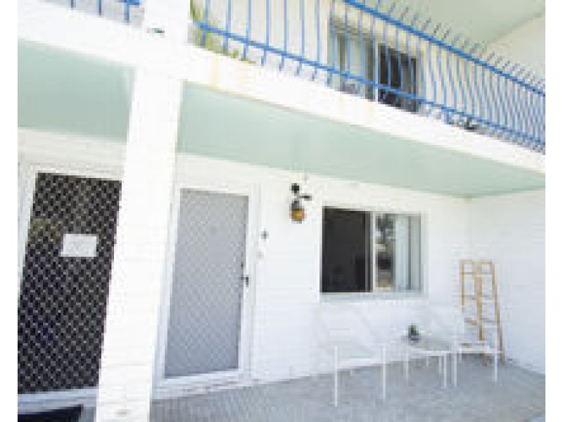 1/76 Pacific Esplanade, Slade Point QLD 4740