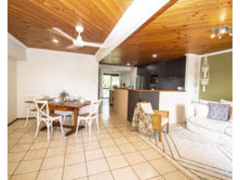 8/9 Homestead Bay Avenue, Shoal Point QLD 4750