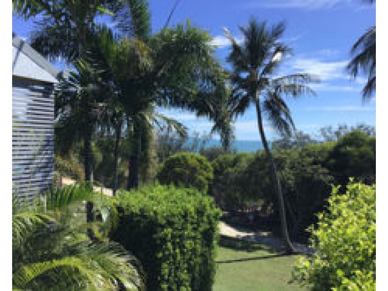 8/9 Homestead Bay Avenue, Shoal Point QLD 4750