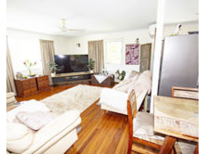 35-37 McMahon Street, Andergrove QLD 4740