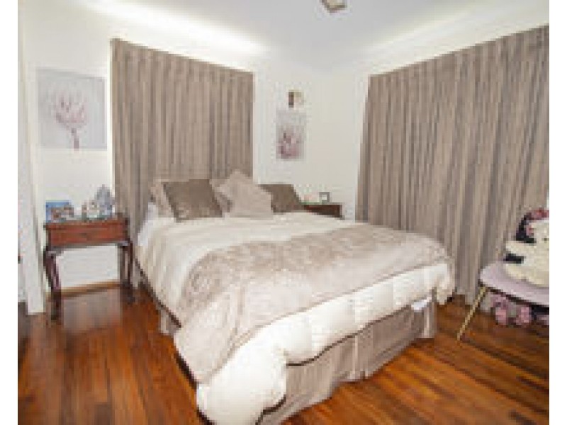 35-37 McMahon Street, Andergrove QLD 4740