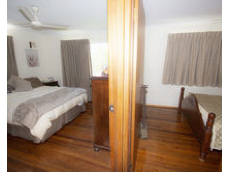 35-37 McMahon Street, Andergrove QLD 4740