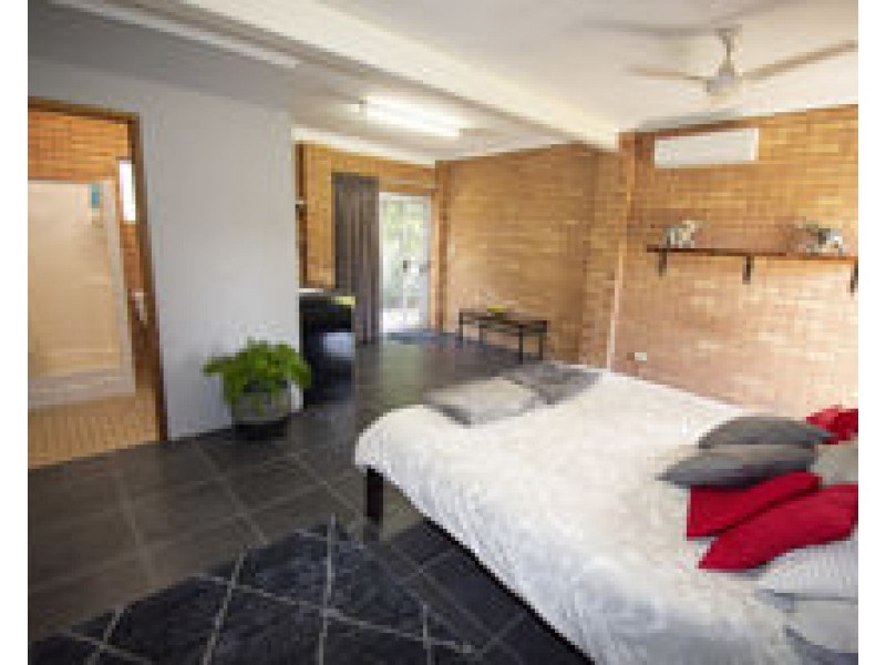 35-37 McMahon Street, Andergrove QLD 4740