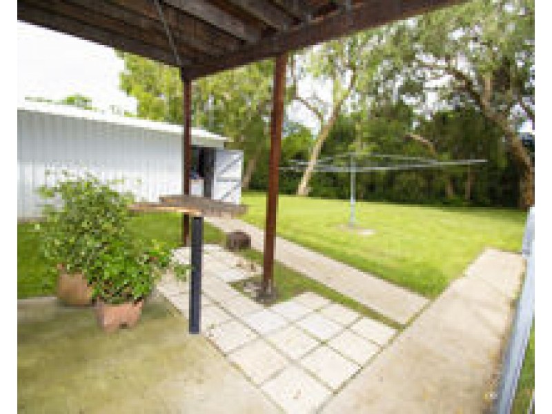 35-37 McMahon Street, Andergrove QLD 4740