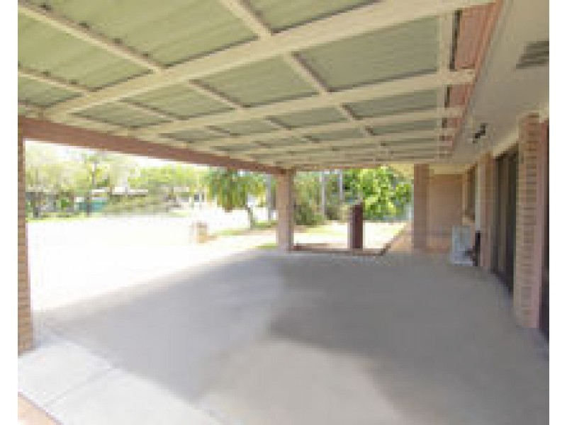 28 Credlin Street, South Mackay QLD 4740