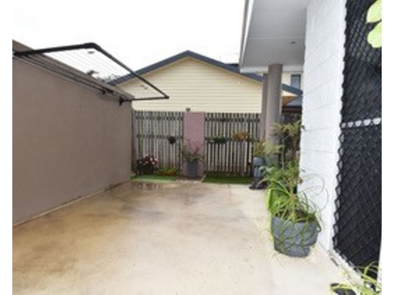 1/48 Pacific Esplanade, Slade Point QLD 4740