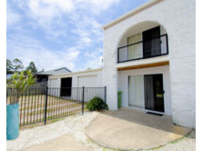 3/48 Pacific Esplanade, Slade Point QLD 4740