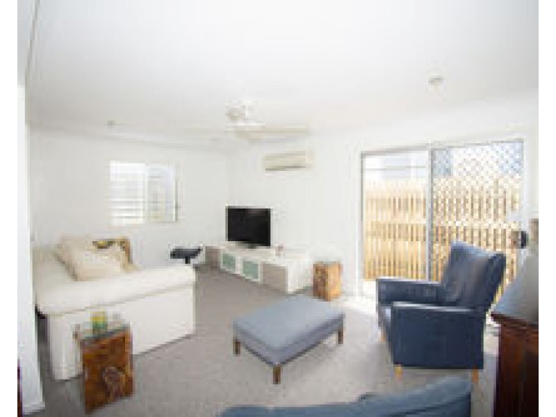 2/31 Wall Street, Eimeo QLD 4740