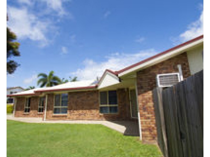 19 Denham Cescent, Rural View QLD 4740