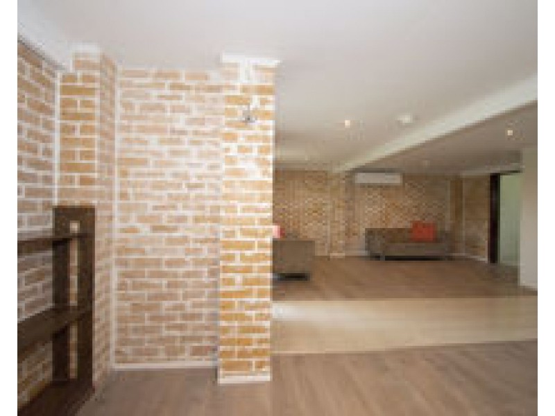 32 Peak Downs Highway, Walkerston QLD 4751