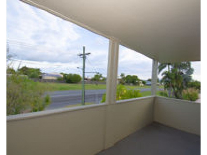32 Peak Downs Highway, Walkerston QLD 4751