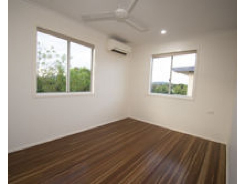 32 Peak Downs Highway, Walkerston QLD 4751