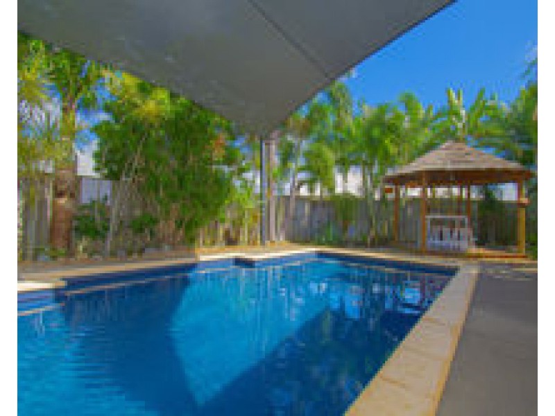 46 Miami Tce, Blacks Beach QLD 4740