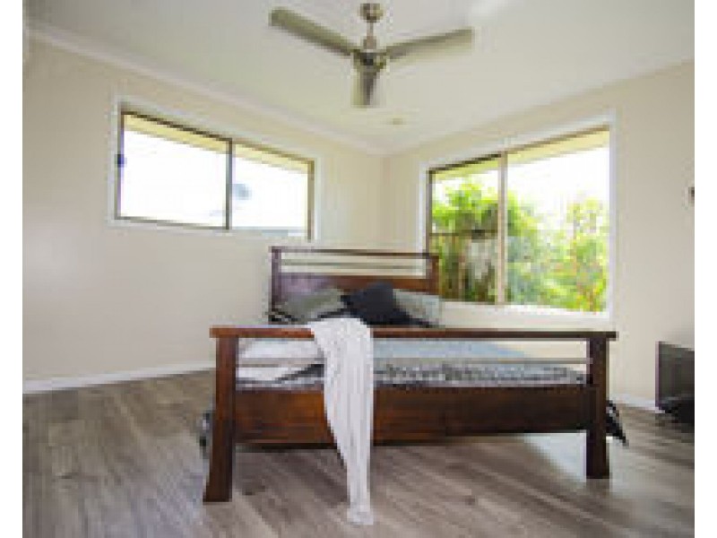 46 Miami Tce, Blacks Beach QLD 4740