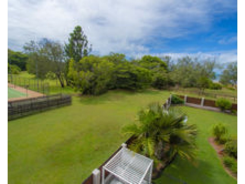 9 Pitt Street, Blacks Beach QLD 4740