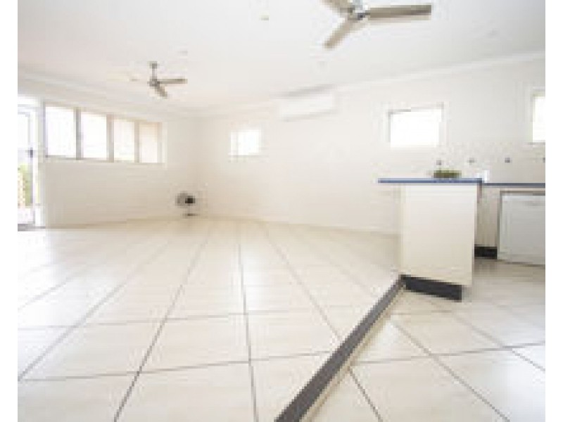 20 Walz Street, Mcewens Beach QLD 4740