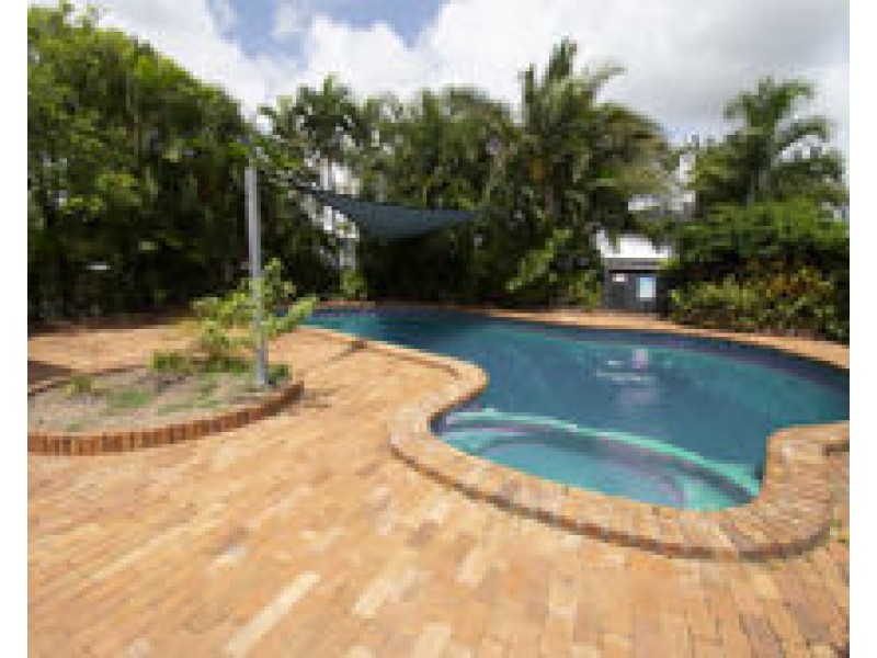 8/9 Homestead Bay Avenue, Bucasia QLD 4750
