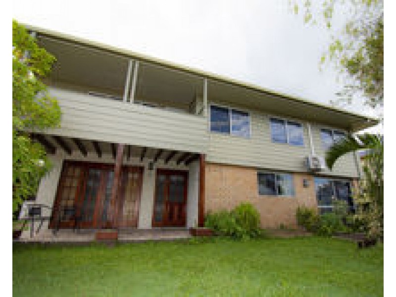 32 Peak Downs Highway, Walkerston QLD 4751