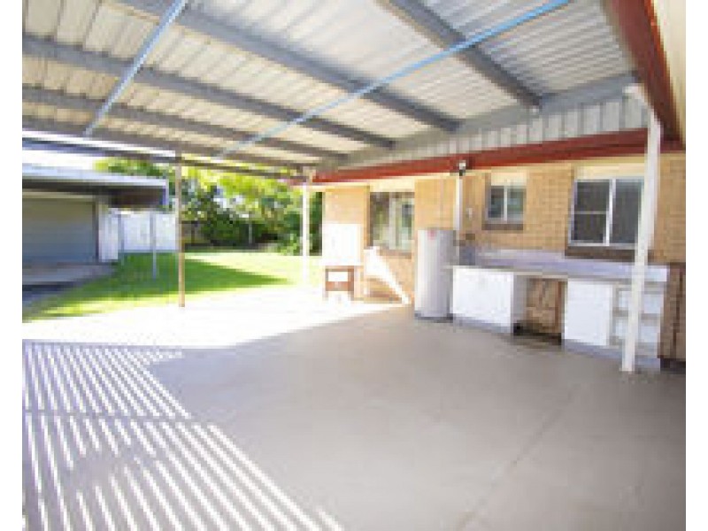 49 Marlborough St, Ooralea QLD 4740