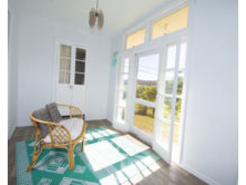 142 Argents Road, Mount Charlton QLD 4741