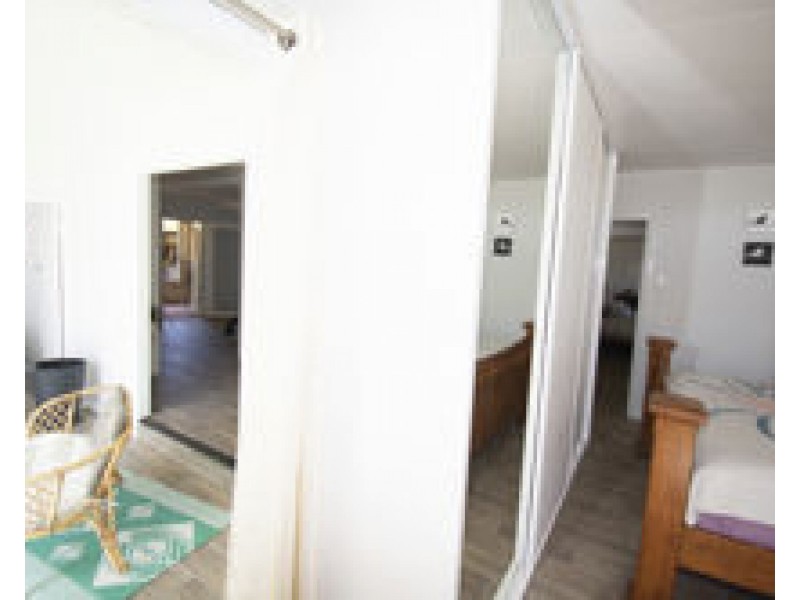 142 Argents Road, Mount Charlton QLD 4741