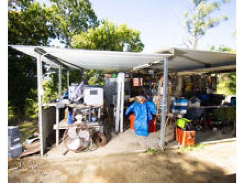 142 Argents Road, Mount Charlton QLD 4741