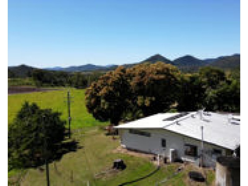 142 Argents Road, Mount Charlton QLD 4741