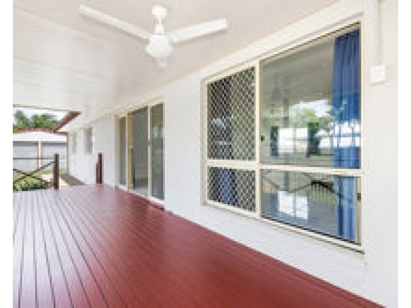 1 Fairmeadow Drive, Mount Pleasant QLD 4740