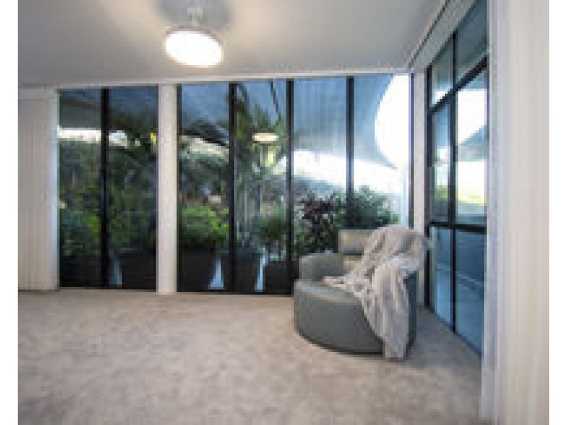 4 Rainbow Crescent, Blacks Beach QLD 4740