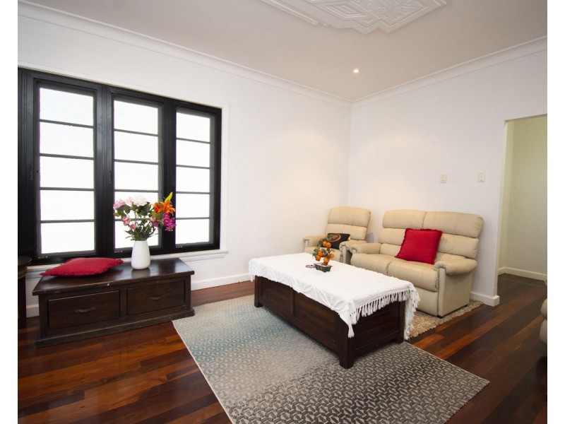 74 Gregory Street, Mackay QLD 4740