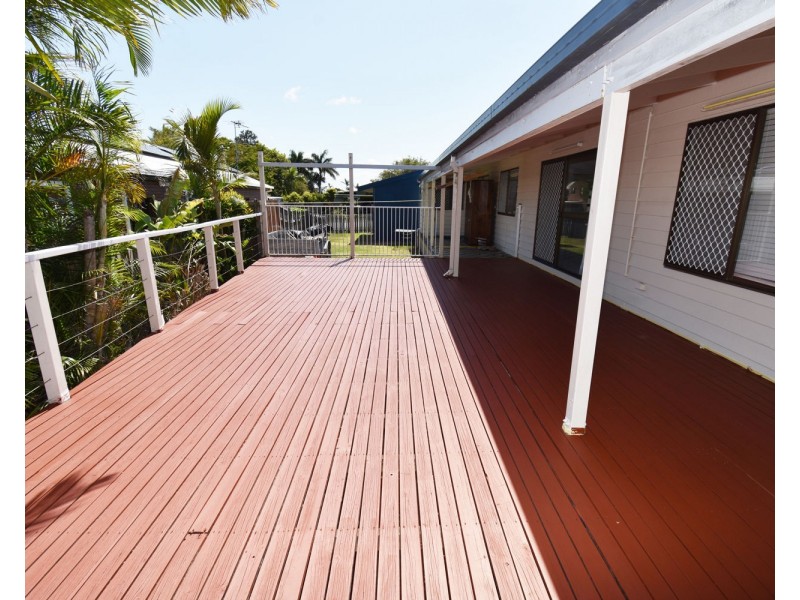 14 Shiral Drive, Beaconsfield QLD 4740