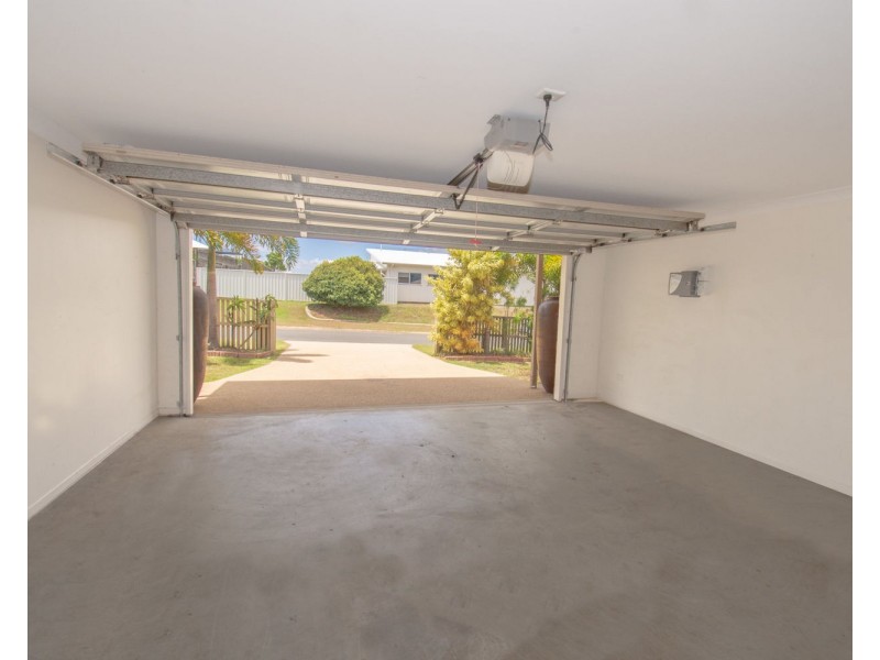 23 Crestview Crescent, Bucasia QLD 4750