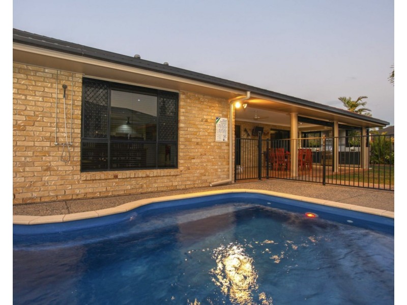 10 Gingham Street, Glenella QLD 4740