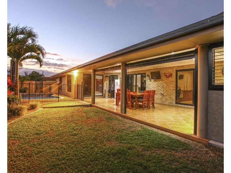 10 Gingham Street, Glenella QLD 4740